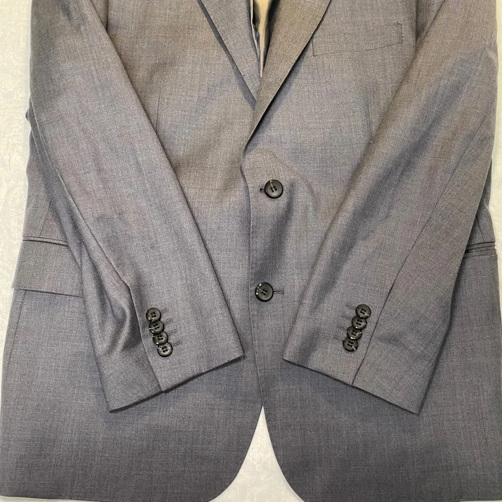 Ronni Nicole pre owned